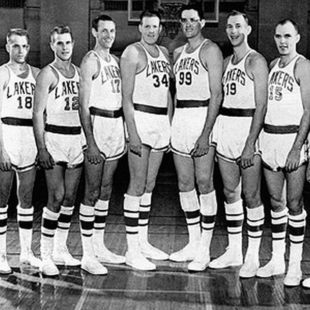 The Minneapolis Lakers Dominated The Syracuse Nationals, 110 To 95